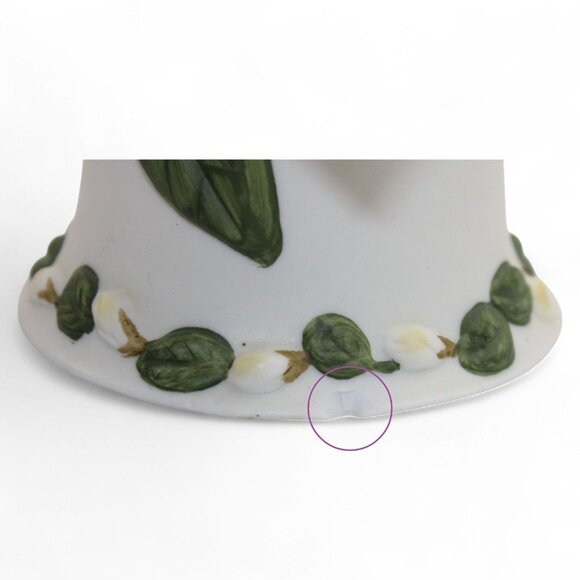 Seymour Mann Connoisseur Collection Porcelain Bell W/ White Flowers & Green Leav - Picture 12 of 12